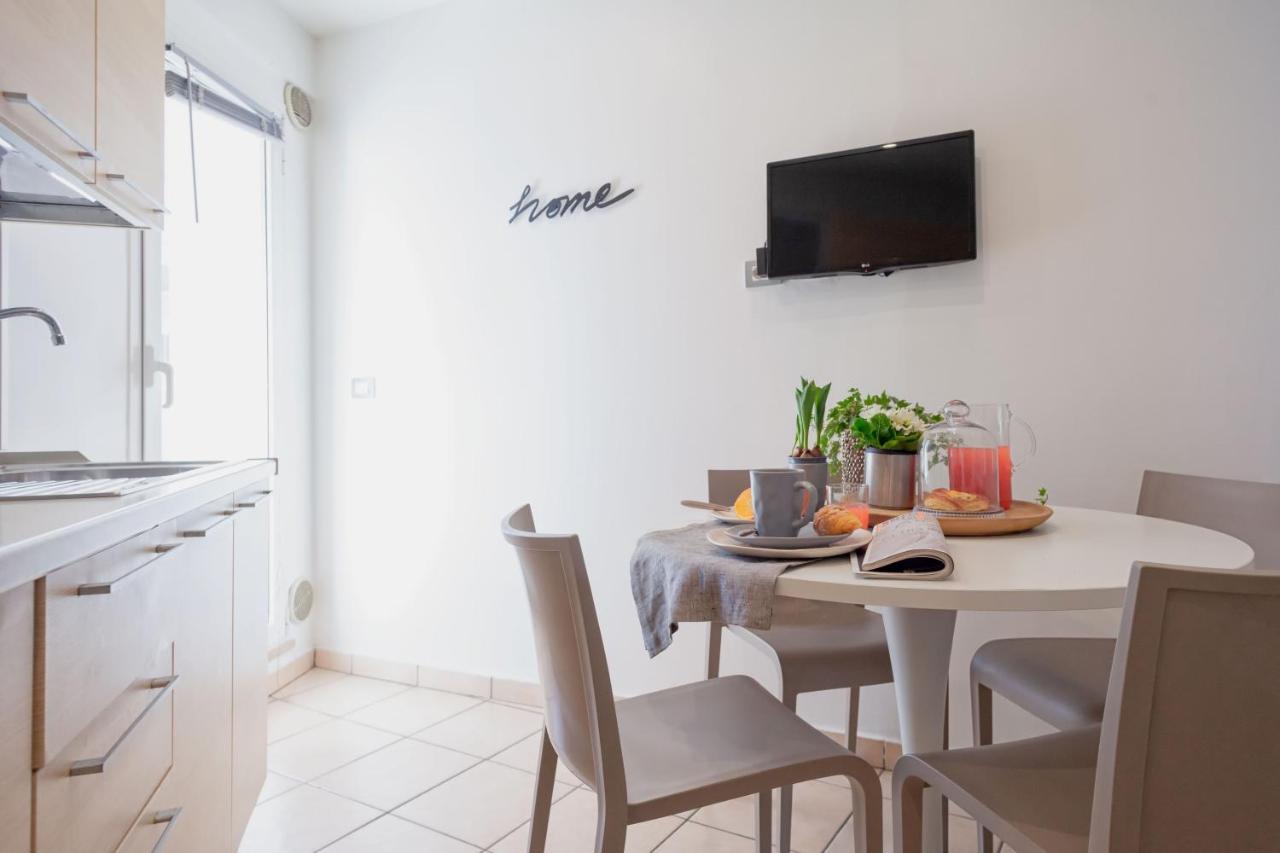 אפרטהוטל ריצ'יונה Residenza Alma מראה חיצוני תמונה